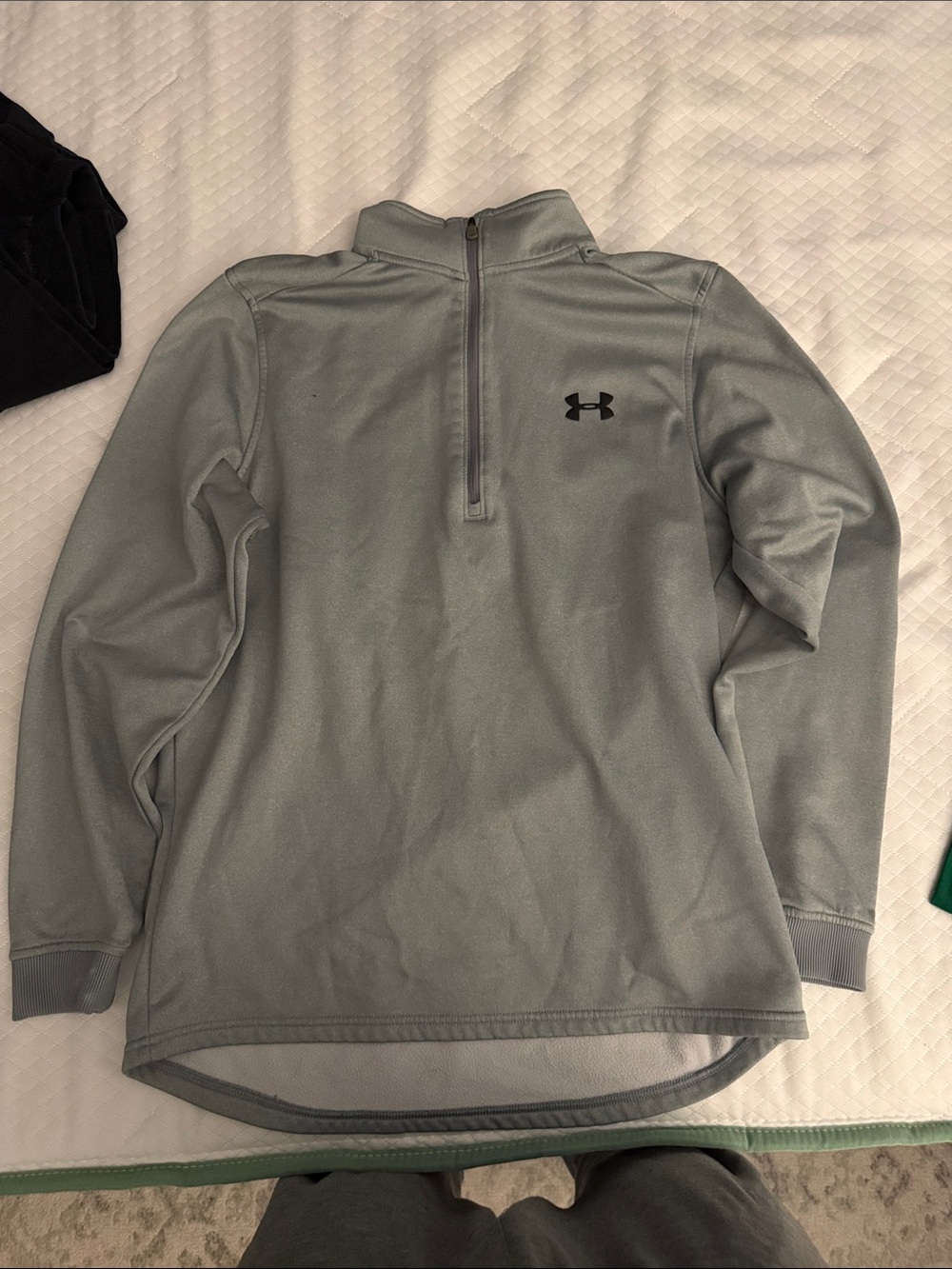 Under Armour Men's Light Gray Half-Zip Performance Pullover